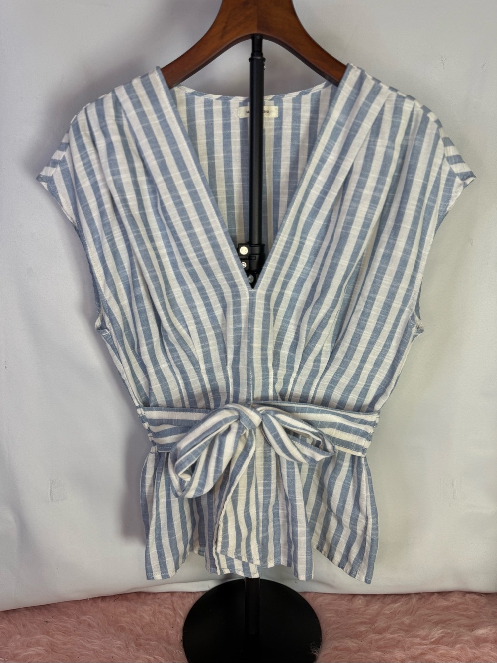 Striped V-Neck Tie-Waist Peplum Top in Light Blue and White - Size L